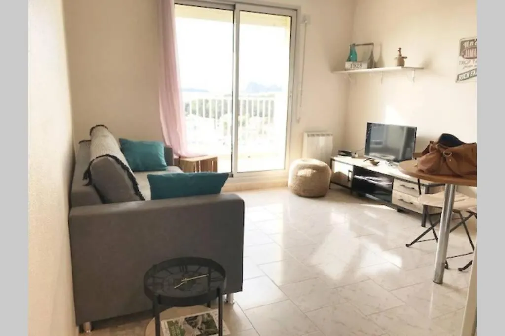 Apartment Appartement T1 Balcon Vue Mer La Ciotat