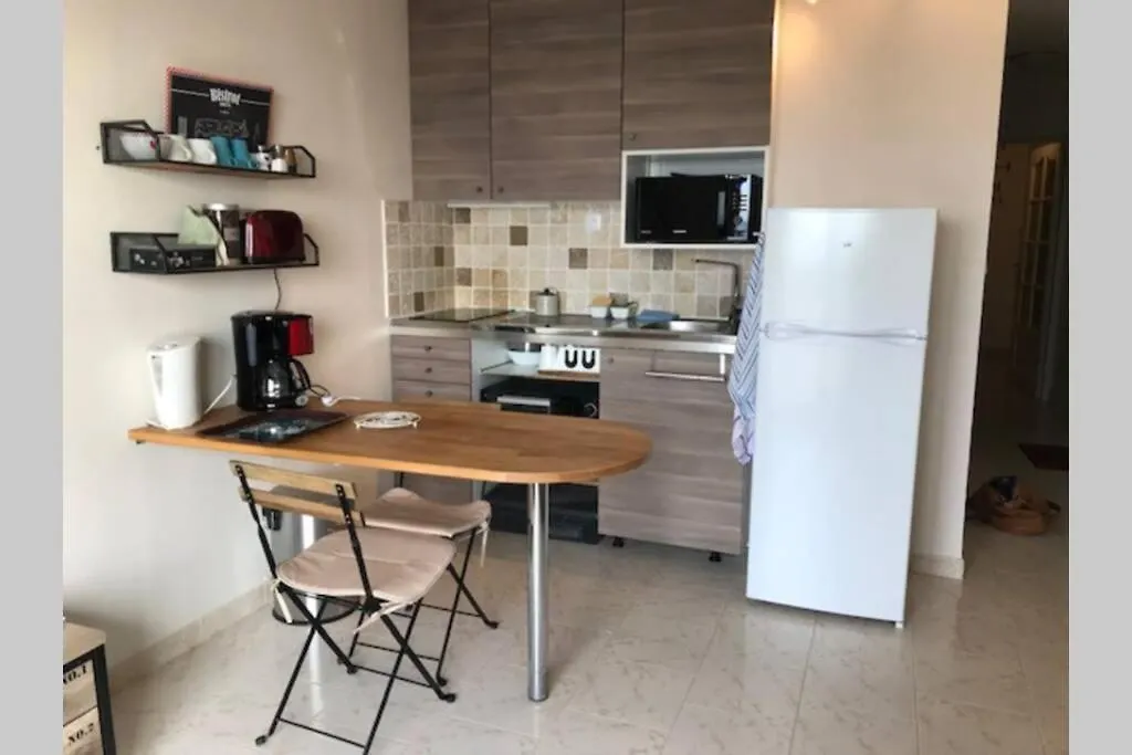 Appartement T1 Balcon Vue Mer La Ciotat Apartment